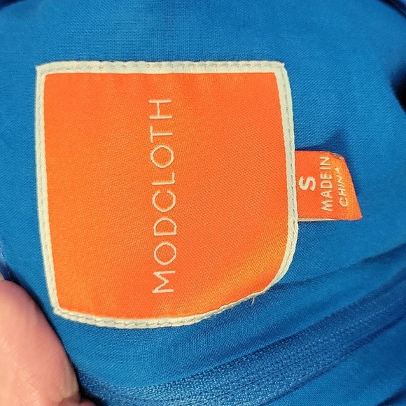 Modcloth "Whimsy without end" belted A-Line pocket dress in snow cat print - Picture 11 of 11